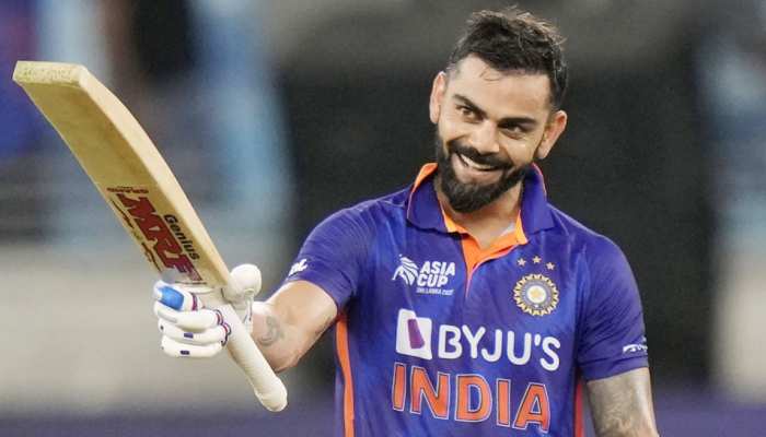 Breaking News: विराट कोहली ने लिया टेस्ट क्रिकेट से संन्यास Breaking News: विराट कोहली ने लिया टेस्ट क्रिकेट से संन्यास