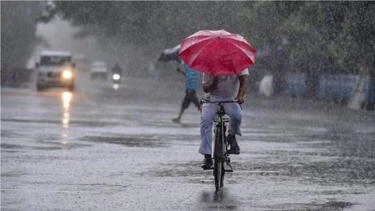 मई में ही दस्तक देगा मानसून: IMD ने कई राज्यों में बारिश का अलर्ट जारी किया मई में ही दस्तक देगा मानसून: IMD ने कई राज्यों में बारिश का अलर्ट जारी किया